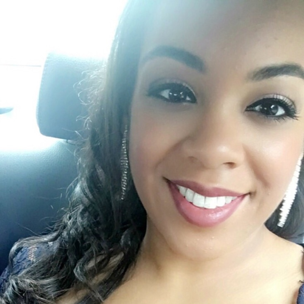 Meet your Posher, Lamis